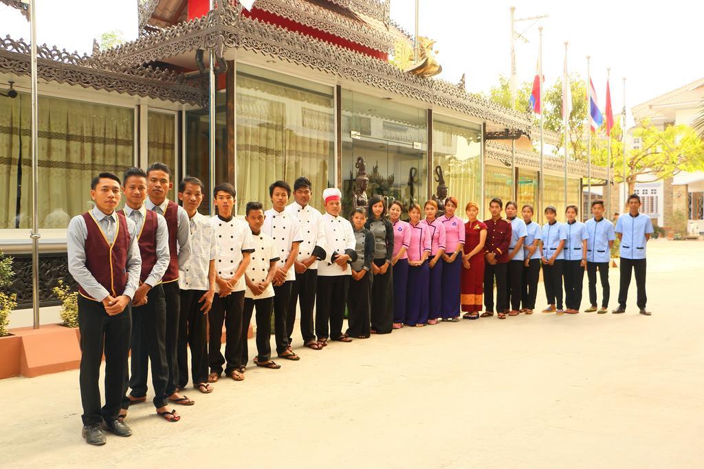 Mandalay White House Hotel Dış mekan fotoğraf